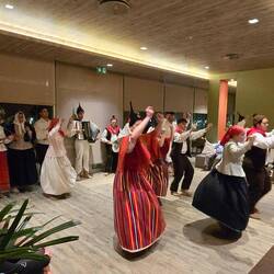 Abends gab es dann noch Folklore beim Dinner