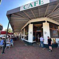 Alternate Root Cafe