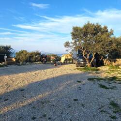 17.04 Uhr, die Sonne verabschiedet sich langsam bei jetzt 11° Grad