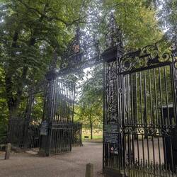 Eingang ins Trinity College