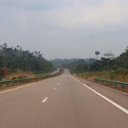 ...der menschenleer ist