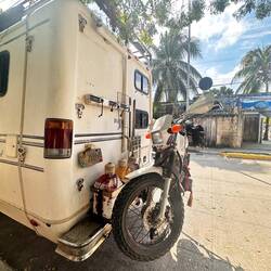 ein 250 cc auf der Anhängerkupplung - aus USA/Oregon