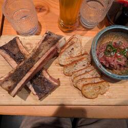 Essen im Block (Banff)