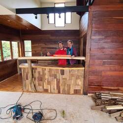 Ein weitere Baumscheibe wird eingebaut