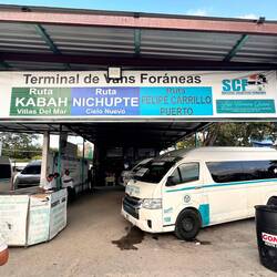 Van-Busse fahren auch überall hin, sind aber eng, teils keinen Gepäckraum