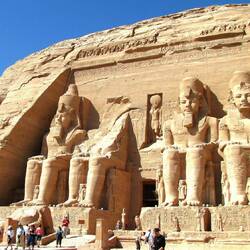 My last photo of the Temple before my batteries ran out...rookie mistake.