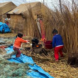Children at the cooking pot