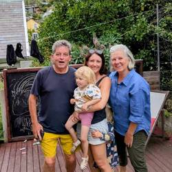 Visiting Anna Symonds and daughters