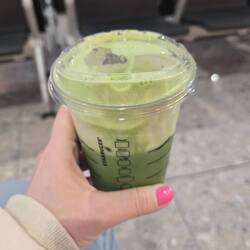 Iced matcha latte