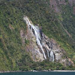 Största vattenfallet, annars ovanligt torrt.