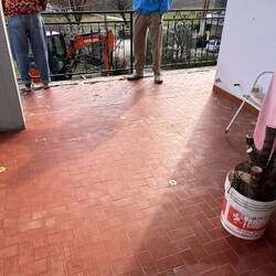 Neben der großen Terrasse noch eine echt nette Terrasse