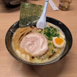 Premier miso ramen à Sapporo