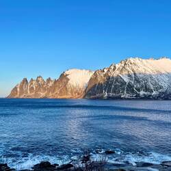Oksen Mountain (also known as the "Devil's Teeth")