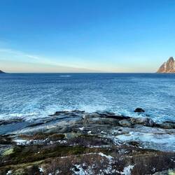 Oksen Mountain (also known as the "Devil's Teeth")