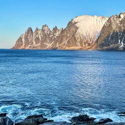 Oksen Mountain (also known as the "Devil's Teeth")