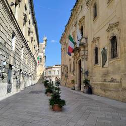 Palazzo Carafa o delle Paolotte