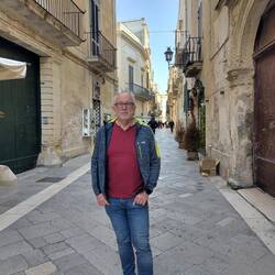 Via Giuseppe Libertini