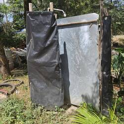 So sieht die Dusche hier aus