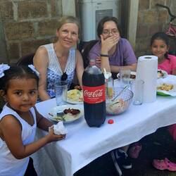 Mittagessen mit Marias Enkeln