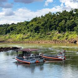Boats awaiting riders for the Gran Aventura — Iguazú Falls National Park.