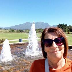 Look at those majestic Outeniqua Mountains in the background