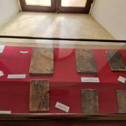 1000 Jahre alte Bücher