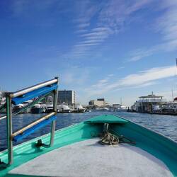 Los gehts in der Nussschale mit betrunkenem Kapitan Jacks Barrow.