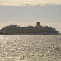 Nächstes Kreuzfahrtschiff in Anmarsch.