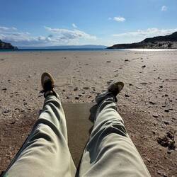 Einfach diese Liege am Strand entdeckt und kurz verwendet!