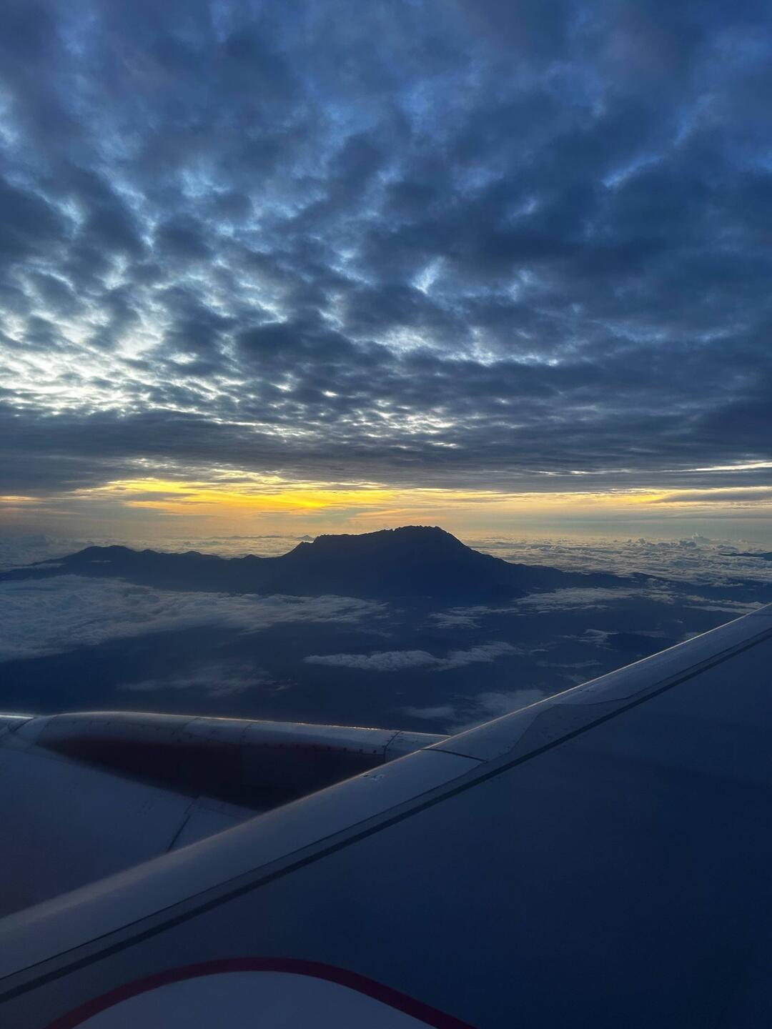 Ausblick auf den Mount Kinabalu mit rund 4.100 Meter Höhe ⛰️