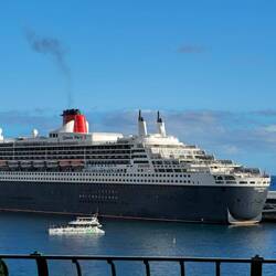 Queen Mary 2 kurz vor dem Auslaufen