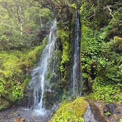 Ein kleinerer Wasserfall