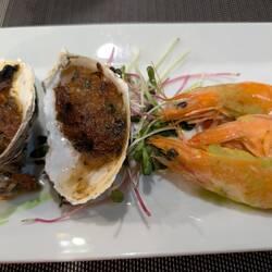 Second course - oysters & prawns