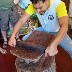 Hier wird gerade Cacao gemacht