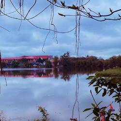 tinh tam lake
