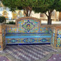 Schöne Sitzgelegenheiten in Ayamonte.