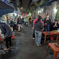 Street food in the old centre of Hanoi