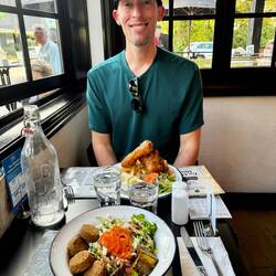 Delicious dinner at Alice May's. Chris got fish and chips and Chels got a falafel salad