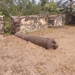 Alte britische Kanonenrohre