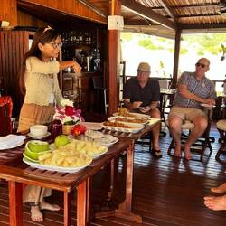 Fröhliches Früchte raten.