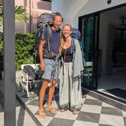 Hallo und Tschüss aus Bangkok