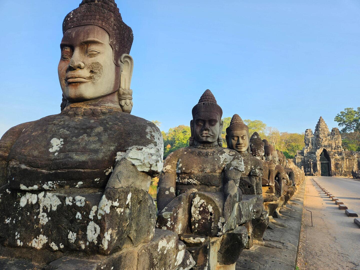 Entrance to Banyon Temple