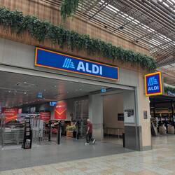 Erster Halt in Australien: ein ALDI, was sonst. 😁