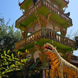 Wat Pho Karm Chai Mong Kol