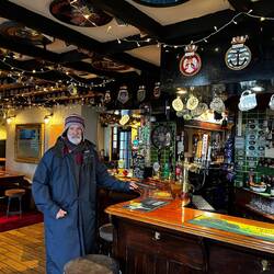 It takes us awhile to warm up. All pubs offer ice in drinks