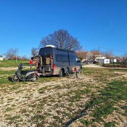 Unser Stellplatz, leider frischt der Wind auf