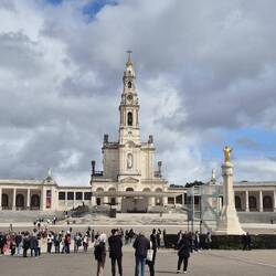 Fatima: Katholische Wallfahrtsstätte Basilica Nossa Senhora da Fatima