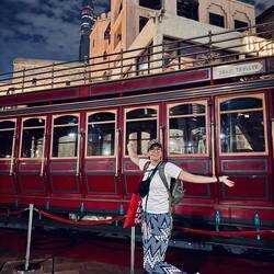 Antiker Dubai Trolley