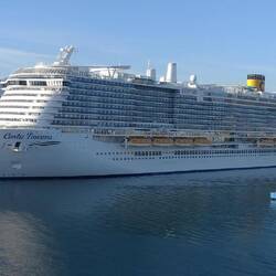 Der Pott ist 336 x 54 m