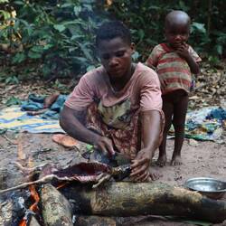 ...wird die Antilope direkt zubereitet